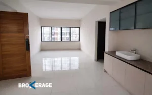 1712 sft 3-bedroom flat for sale