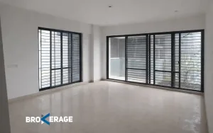 2332 sft 4-bedroom flat for rent